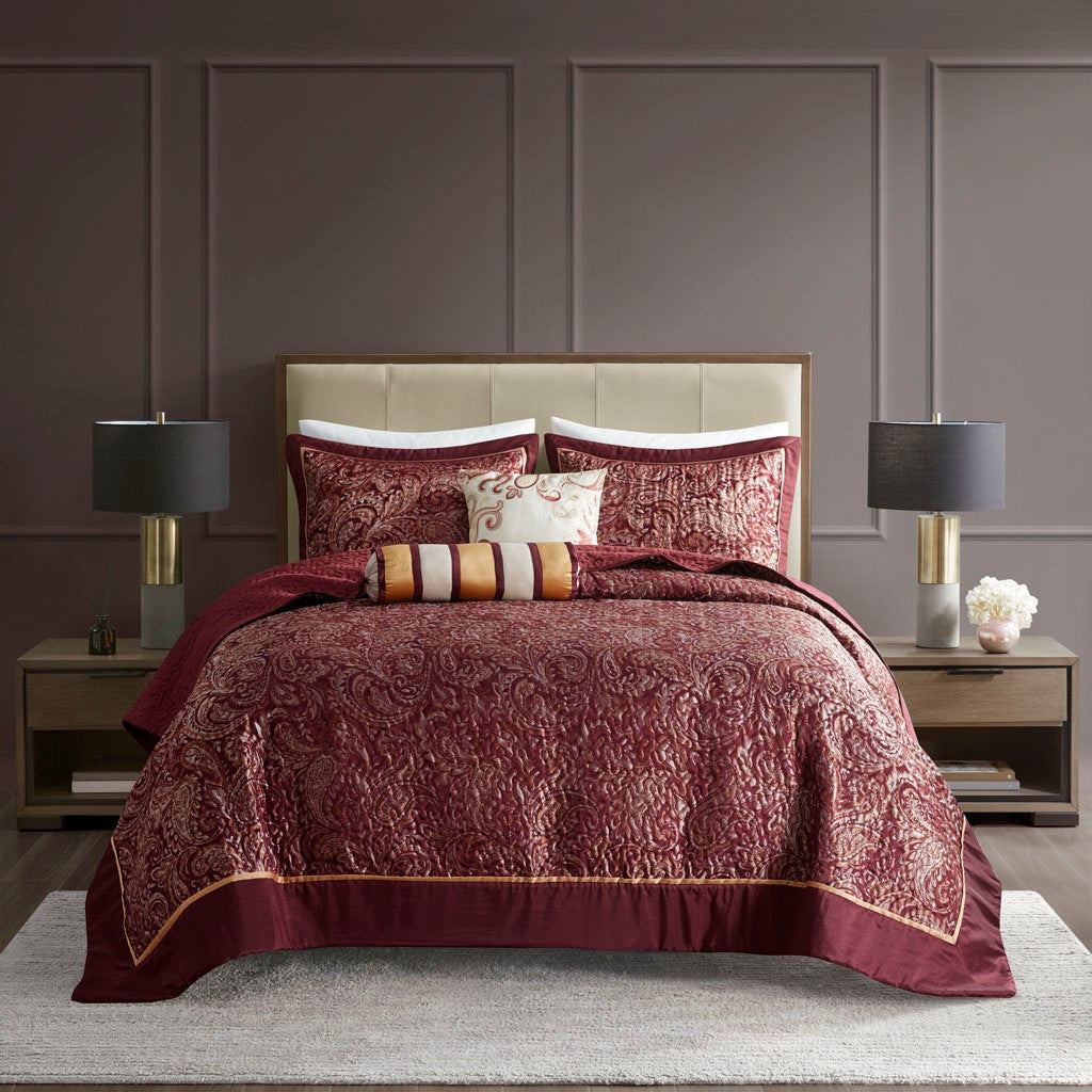 Aubrey 5 Piece Reversible Jacquard Bedspread Set in Burgundy