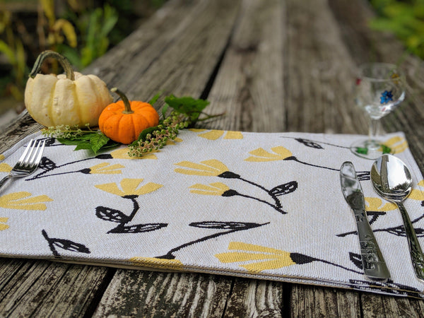 DaDa Bedding Set of 4-Pieces Sunshine Yellow Fleur Spring Tapestry Dining Table Placemats 13” x 19” (18112)