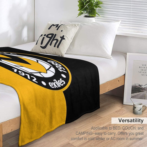 Newport County AFC Logo - Split Anti-pilling Throw Blanket