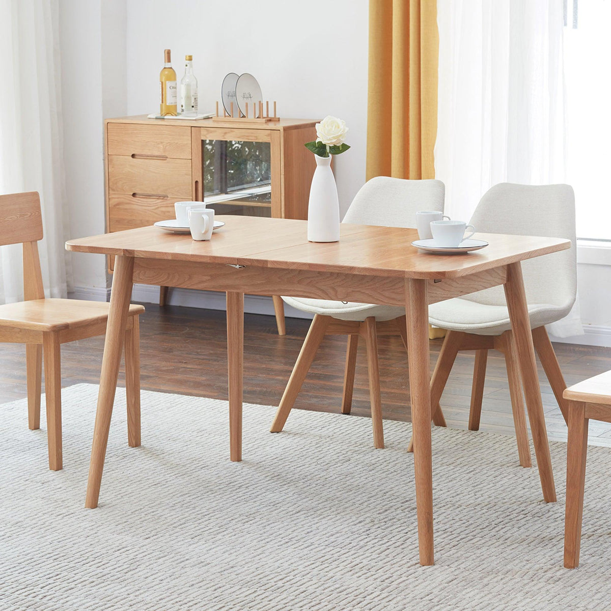 Natural Solid Oak Round Corner Dining Table