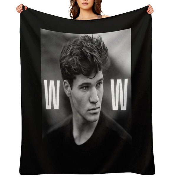 Wincent Weiss Throw Blanket