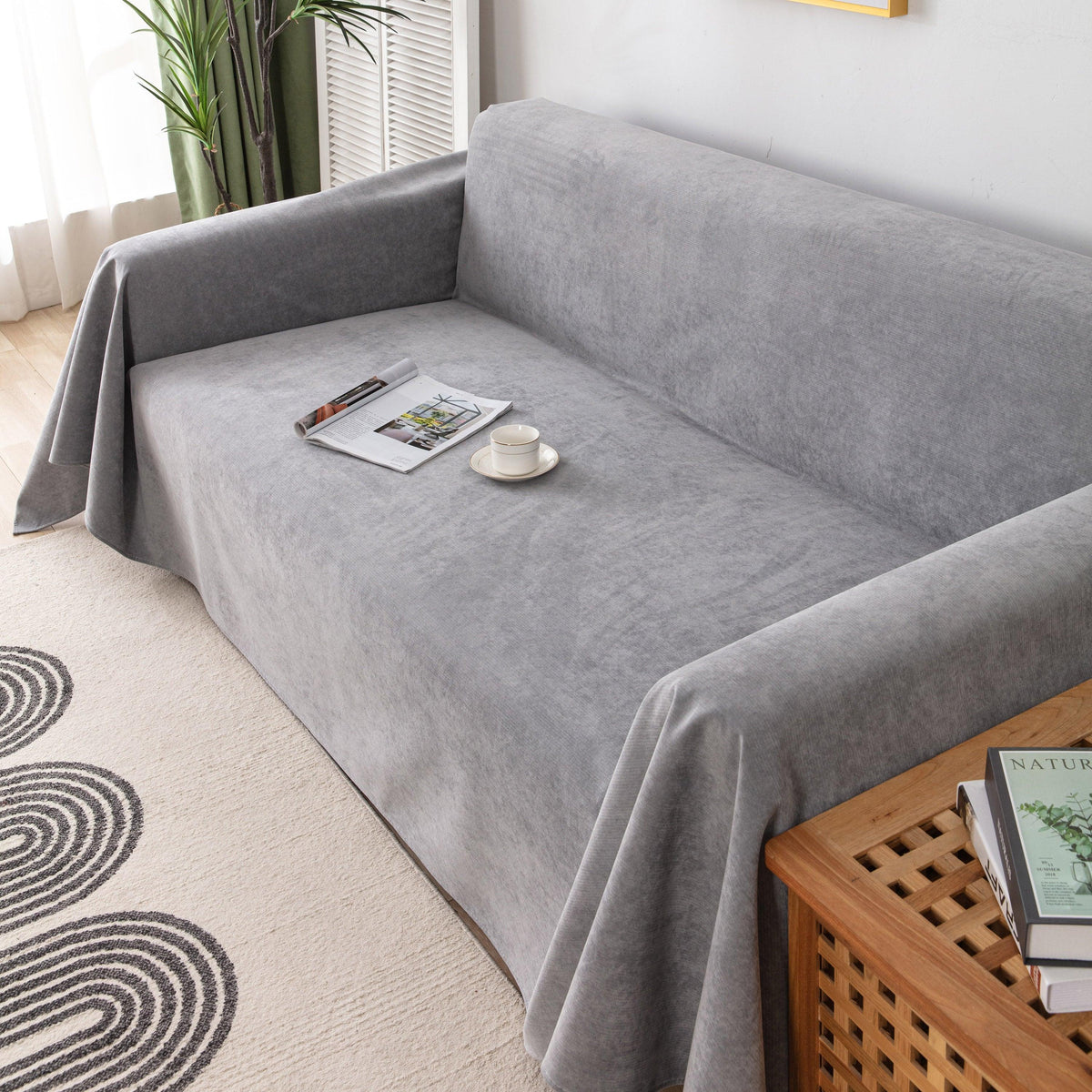 Waterproof Scratch-Resistant Furniture Covers for Pets, Non-Slip Couch Cover Throw