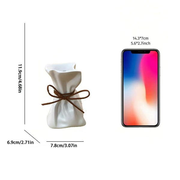 Resin Vase for Living Room and Dining Table, Flower Arrangement Decorative Piece with Elegant Style