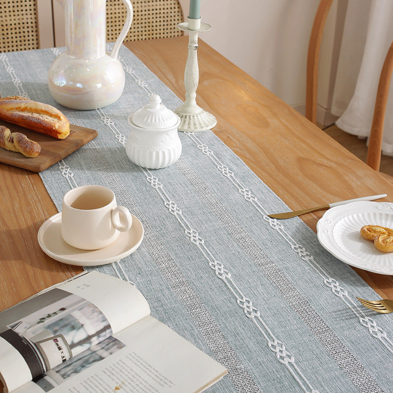 Hand - woven cotton and linen table flag with hollow tassels, suitable for household and rural dining tables