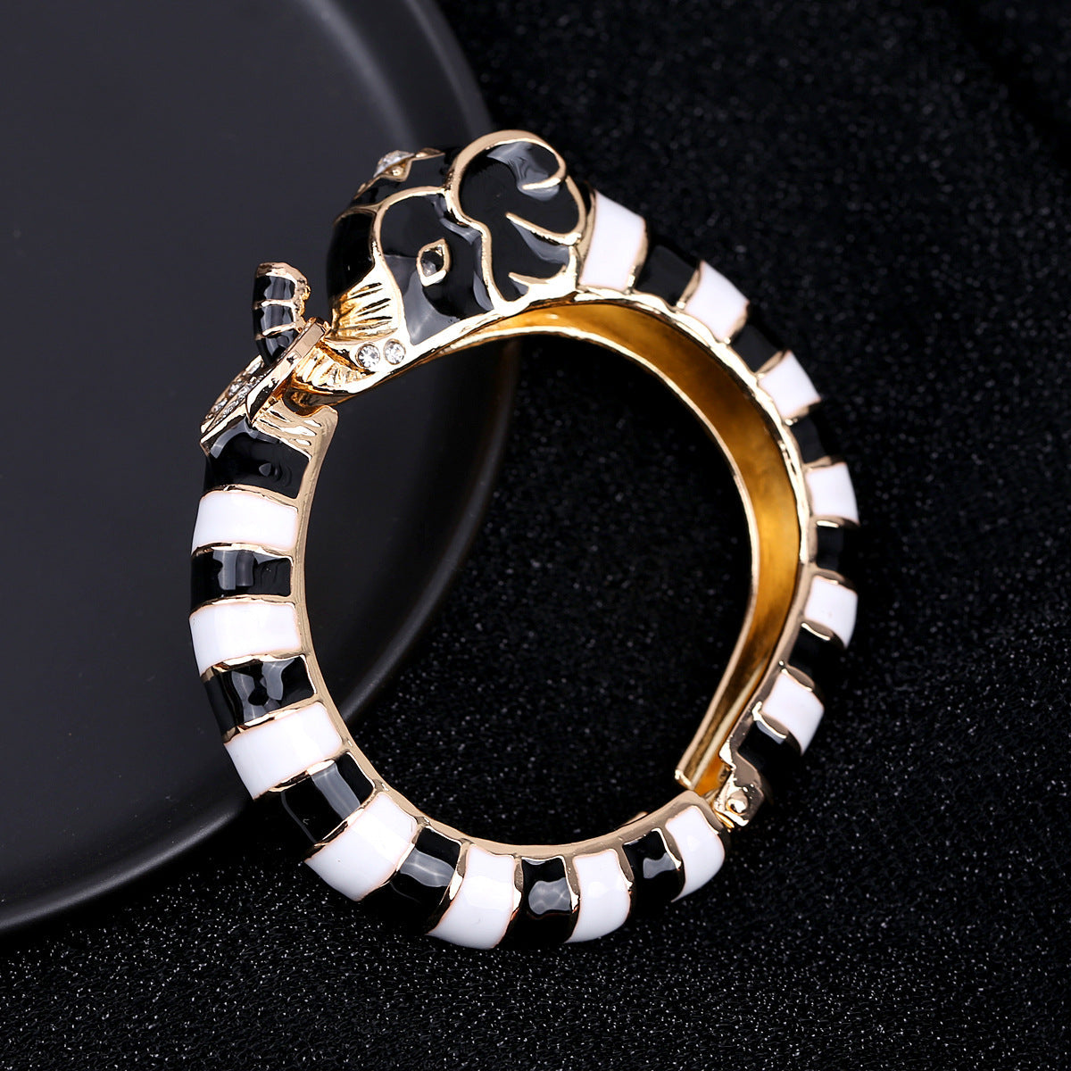 European and American fashion jewelry elephant enamel oil drip alloy open bracelet