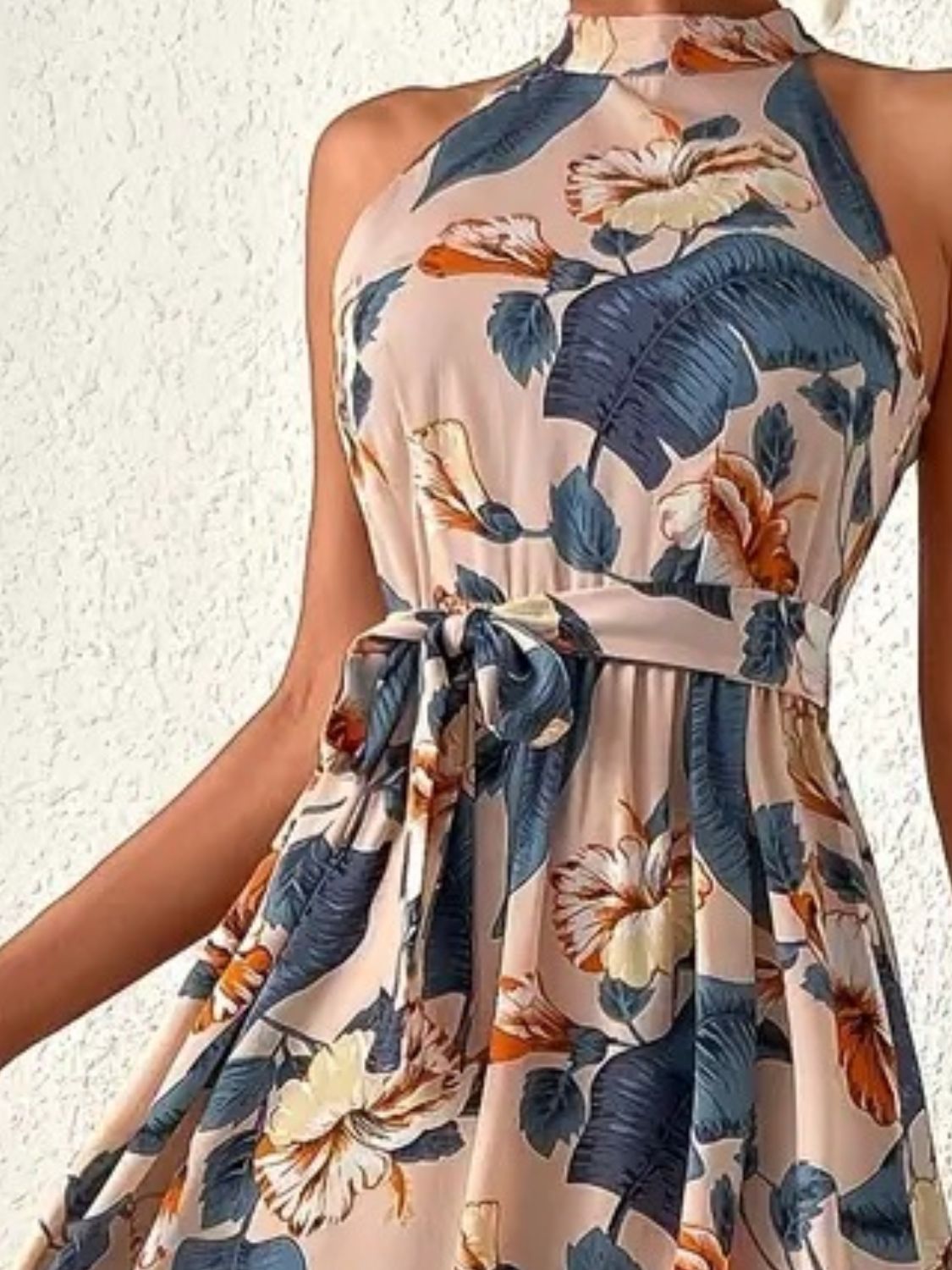 Elegant Floral Sleeveless Dress Lightweight & Feminine Summer Essential Beautiful Print Dress