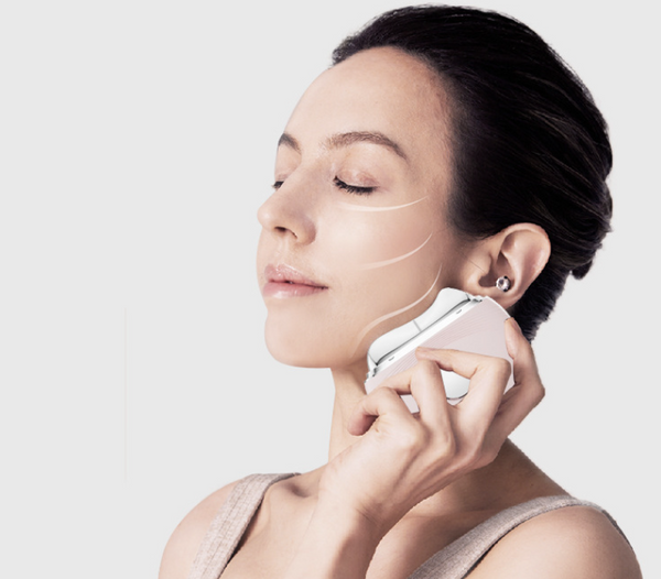 Facial and neck massage scraping board EMS micro current vibration lifting and tightening color light beauty device