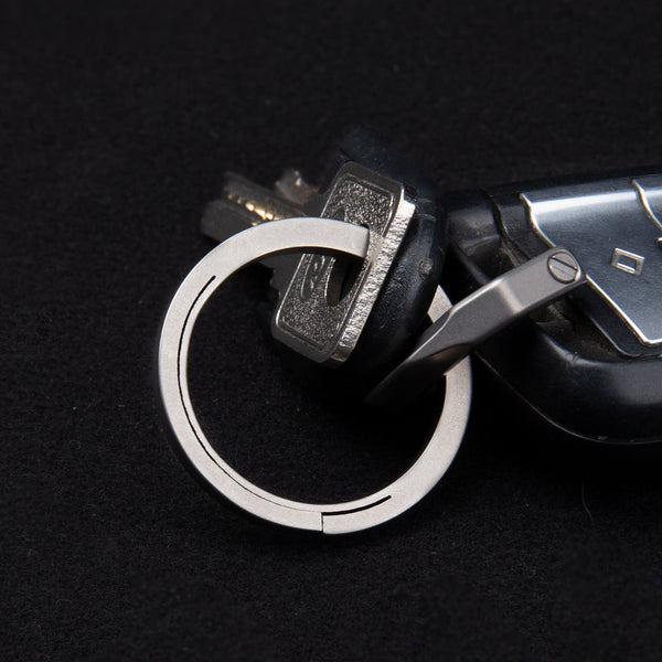 Titanium Alloy Key Rings Keychains Buckle Pendant Super Light Man Car Keychain for Male Creativity Gift Keyfobs Crafts Key Ring Wautton Outdoor Gear