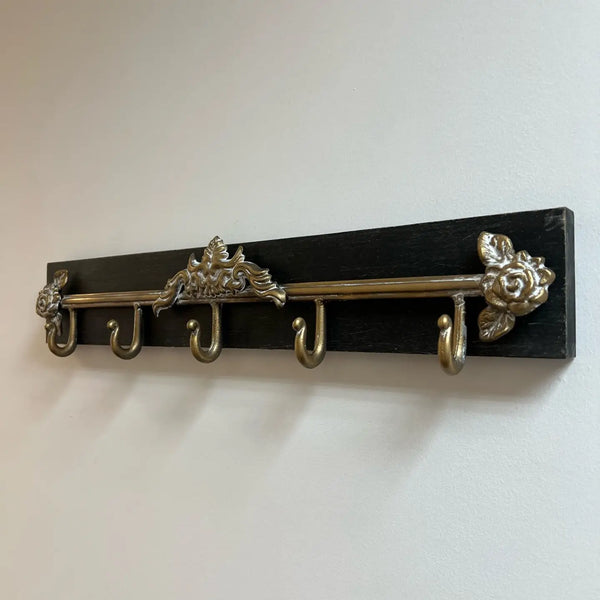RETRO WALL HOOK RACK