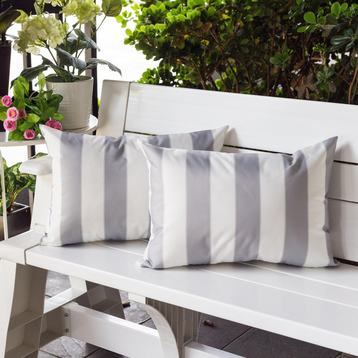 Horizon Stripe Pillow 14