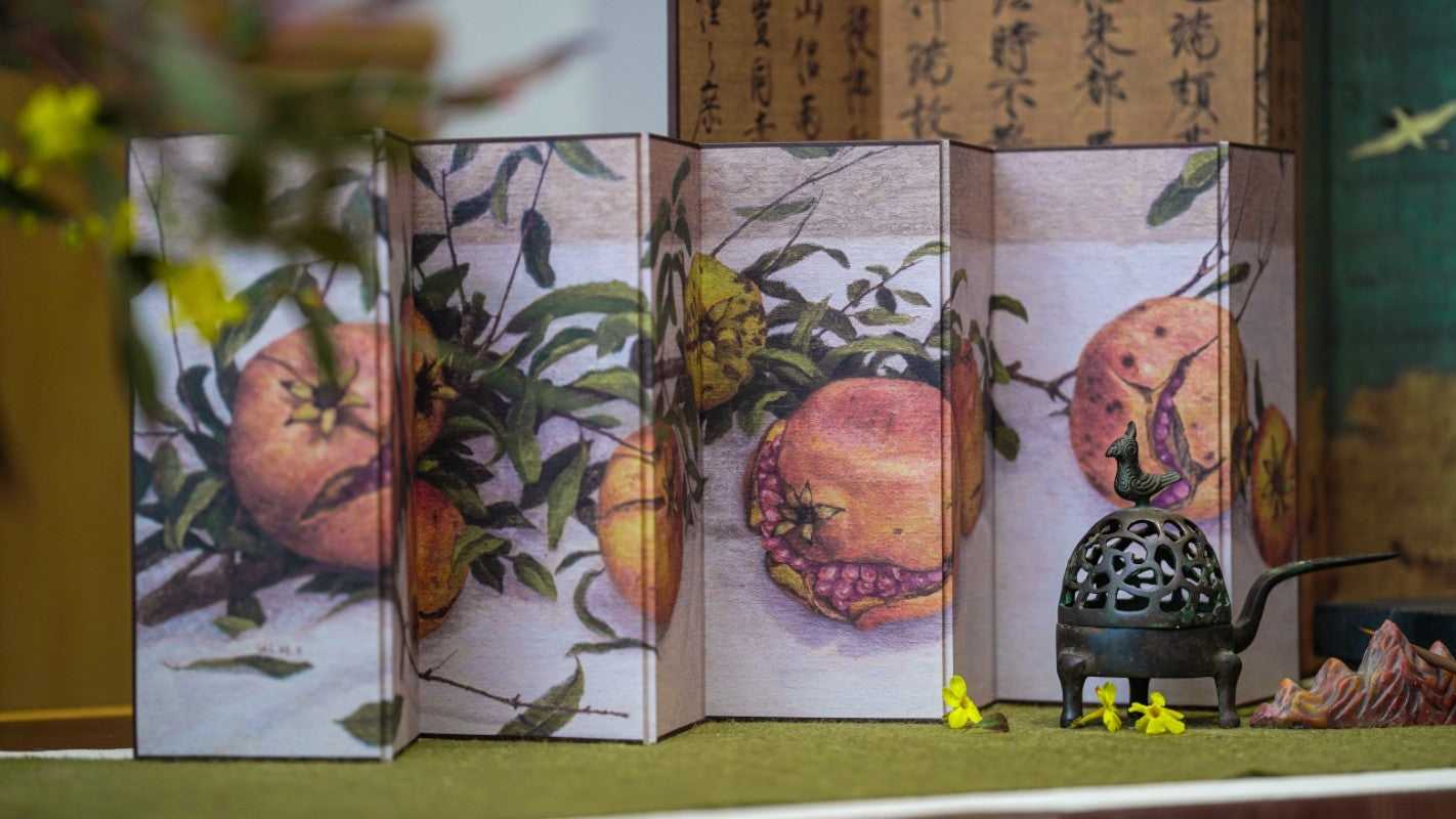 Rin Essense Japanese Room Divider Folding Screen - Handcrafted Pomegranate Design