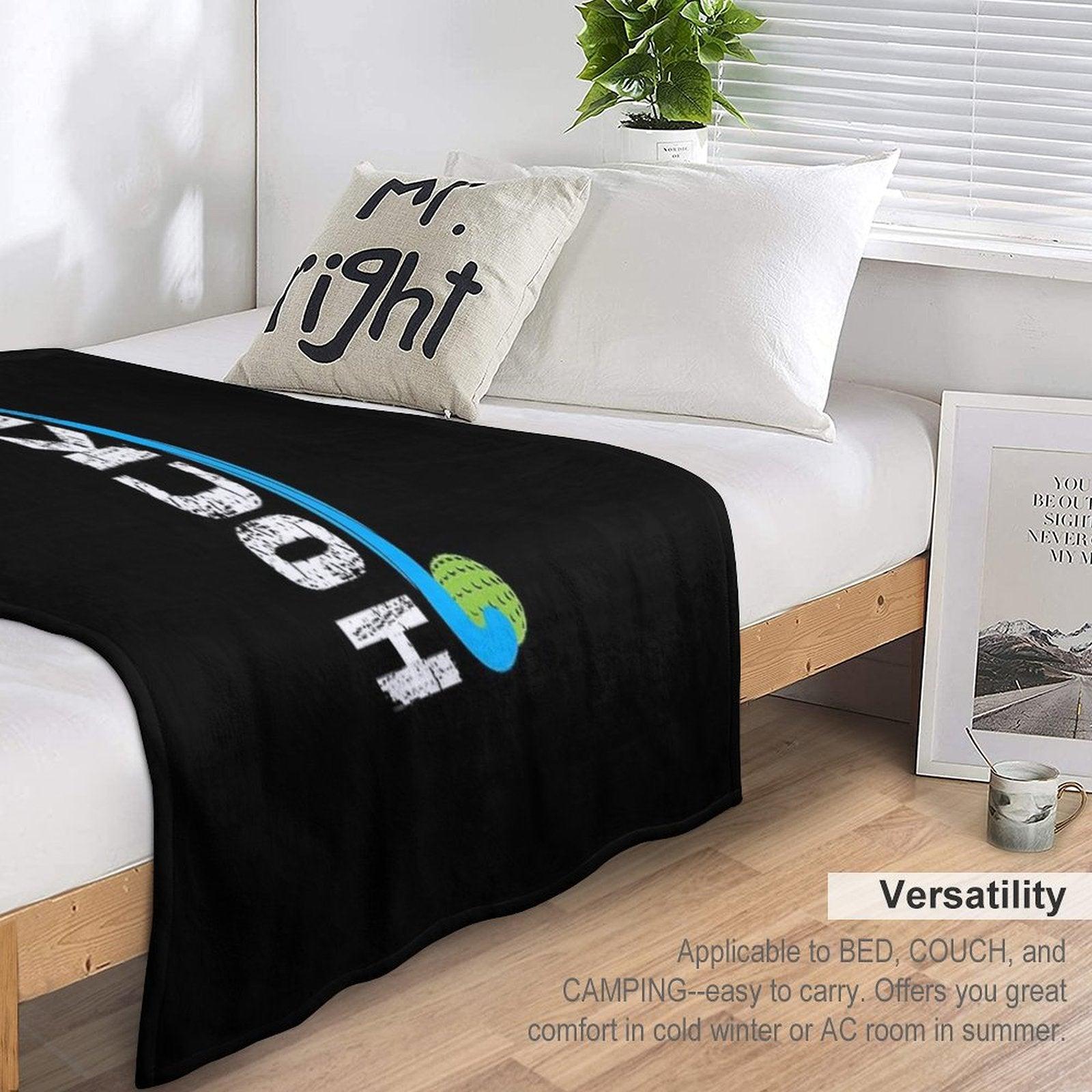 Field Hockey Gift, Field Hockey For Girls, Field Hockey Shirt For Boys Throw Blanket