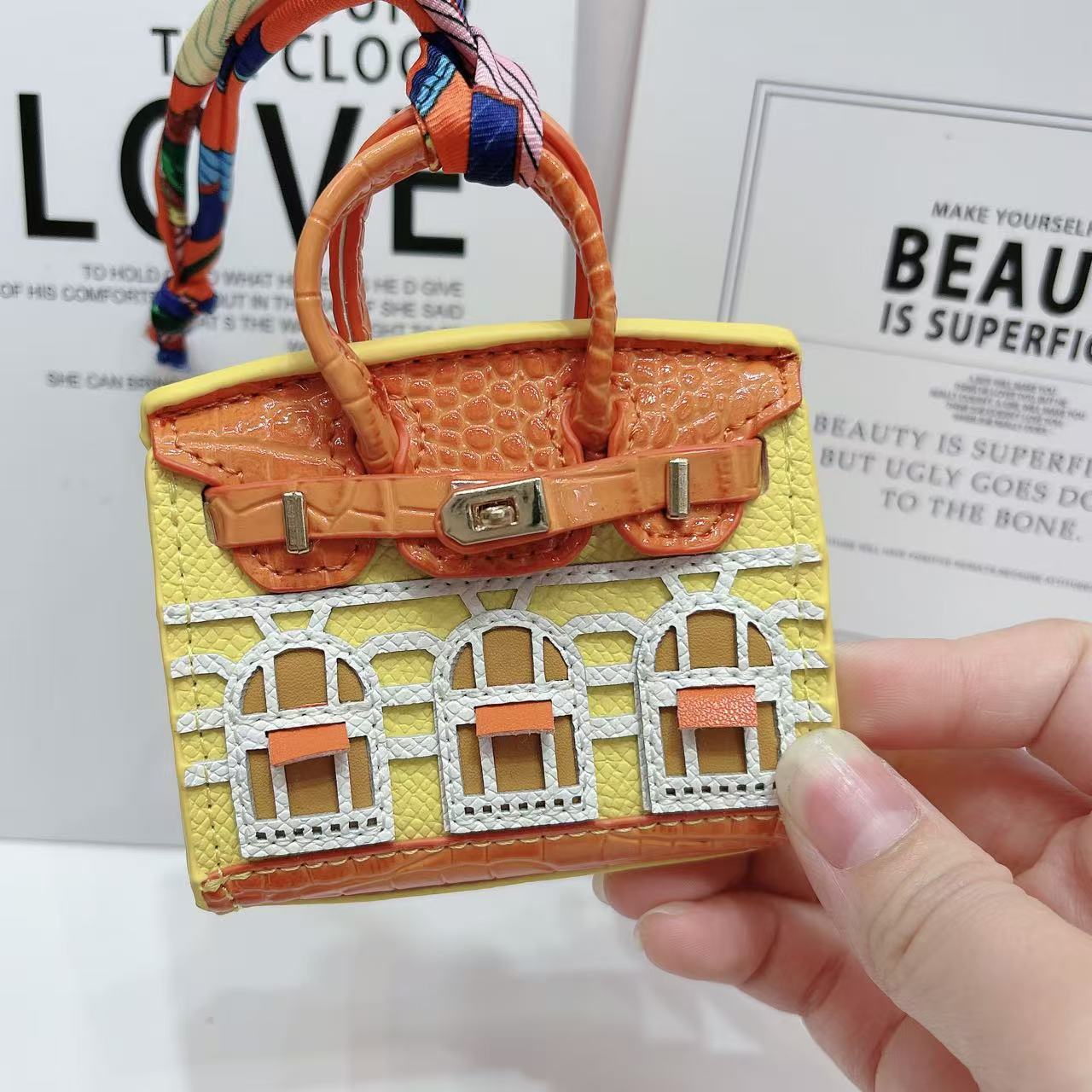 Small house bag mini window pendant headphone bag lipstick car key backpack backpack decoration
