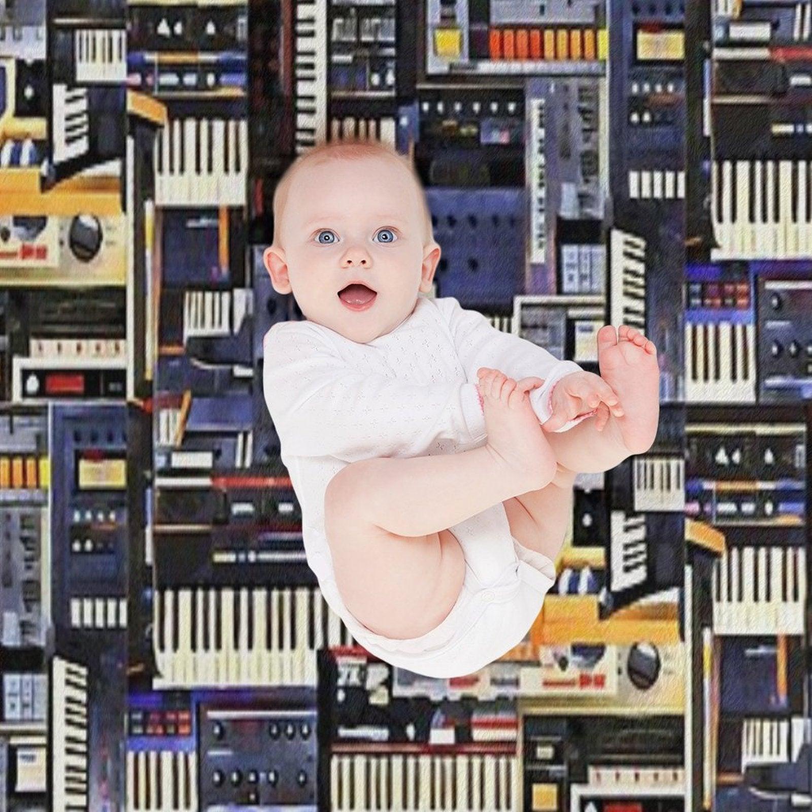 Synthesizer Lover Artwork Throw Blanket