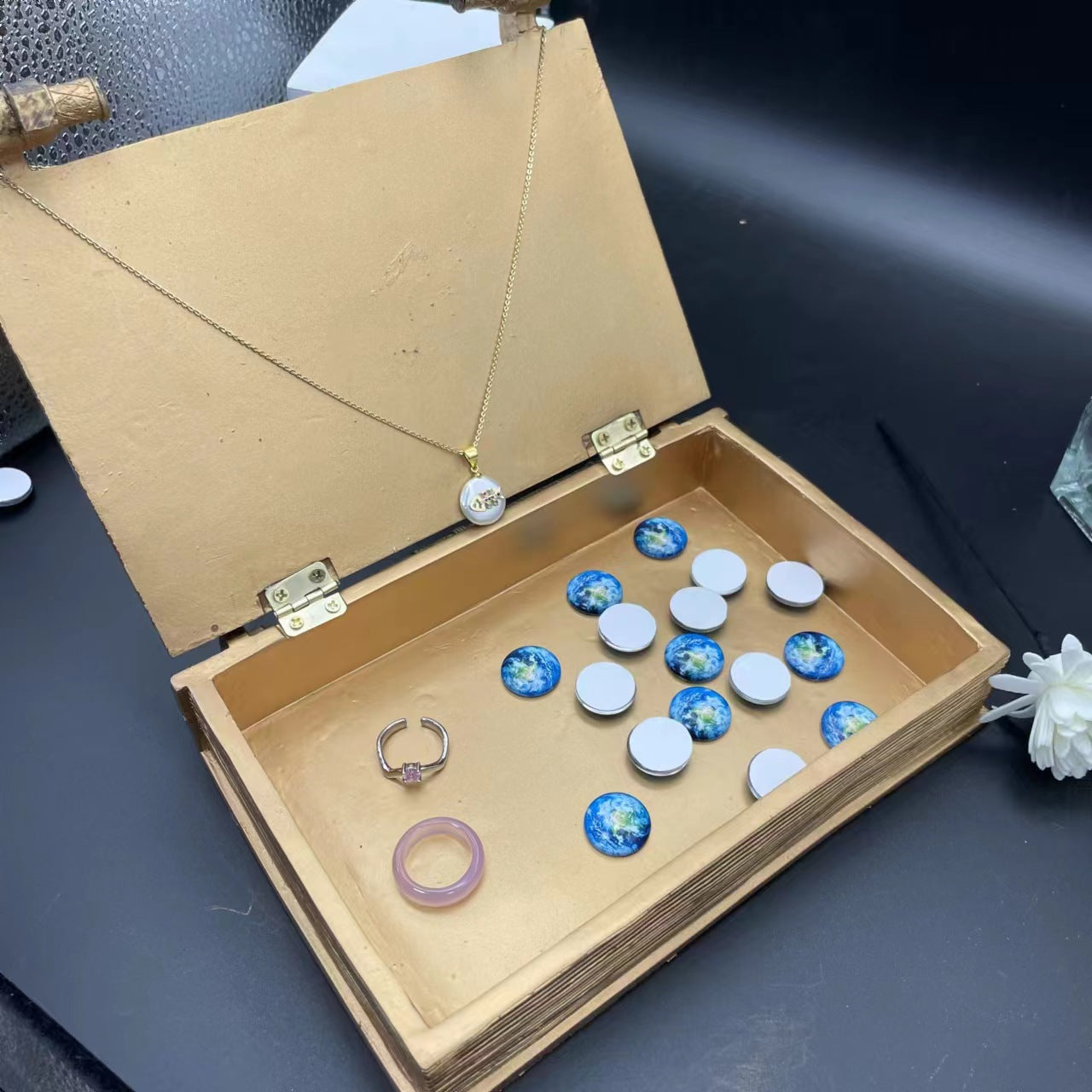 Mummy Death Book Magic Book Resin Crafts Ornament