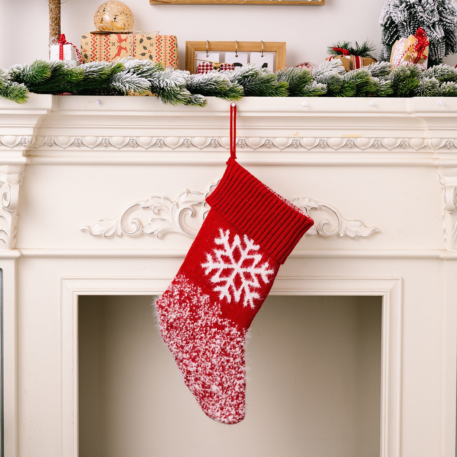 Christmas decoration products, knitted velvet, Christmas socks, snowflake red gift socks, gift bags