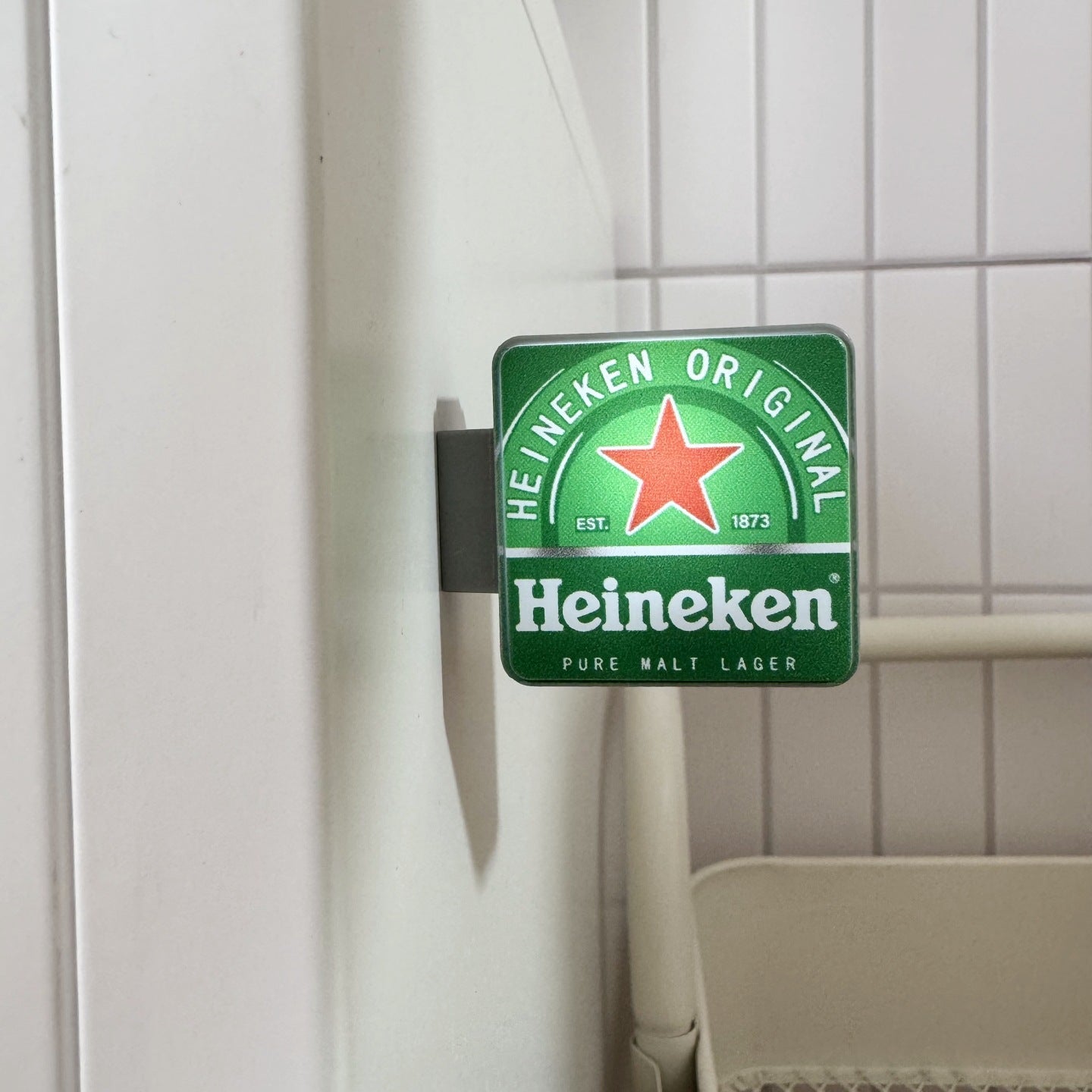 Creative Beer Series Magnetic Attraction Light Sign Fridge Magnet Perforated Board Entrance Door Luminescent Magnetic Decoration Magnetic Sticker