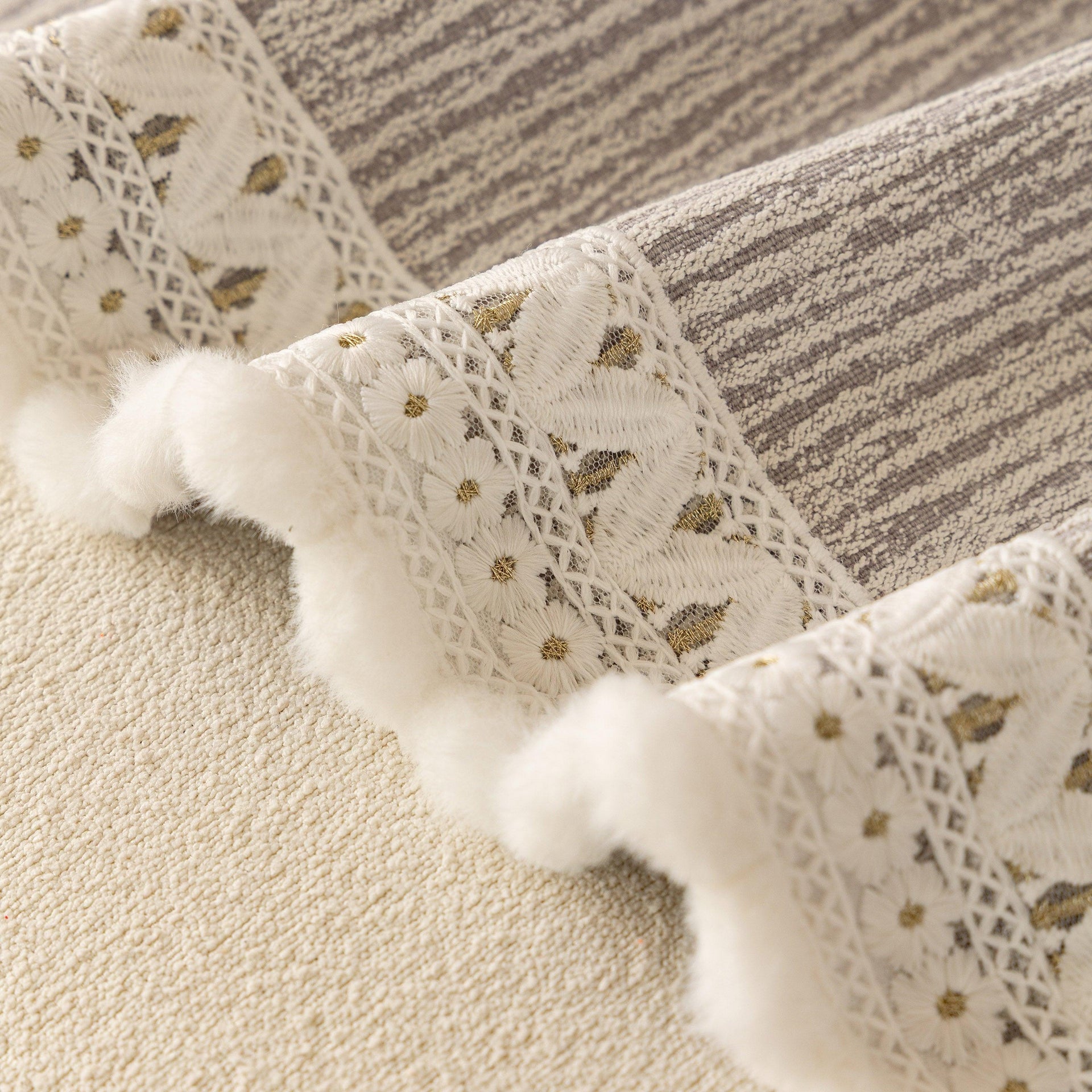 Sofa Cover Throw with Lace Trim & Pom-Pom Fringe, Decorative Couch Cover Blanket