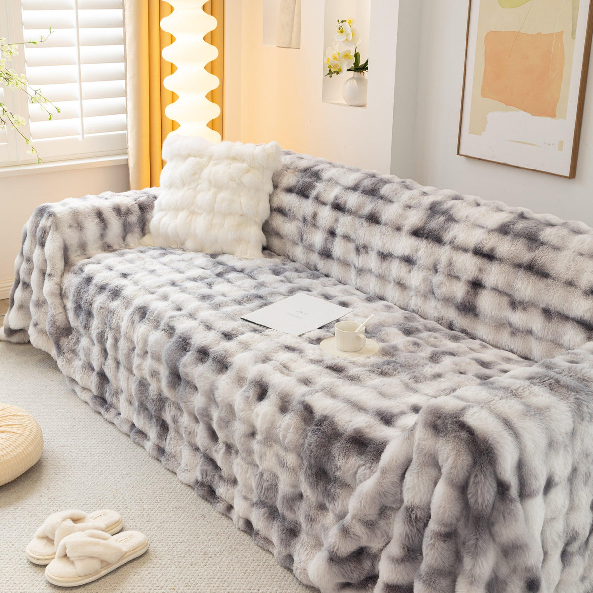 Thick Faux Fur Couch Cover Fluffy Fuzzy Warm Washable Furniture Protector for Kids Pets