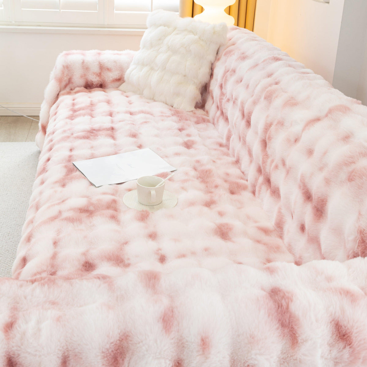 Thick Faux Fur Couch Cover Fluffy Fuzzy Warm Washable Furniture Protector for Kids Pets