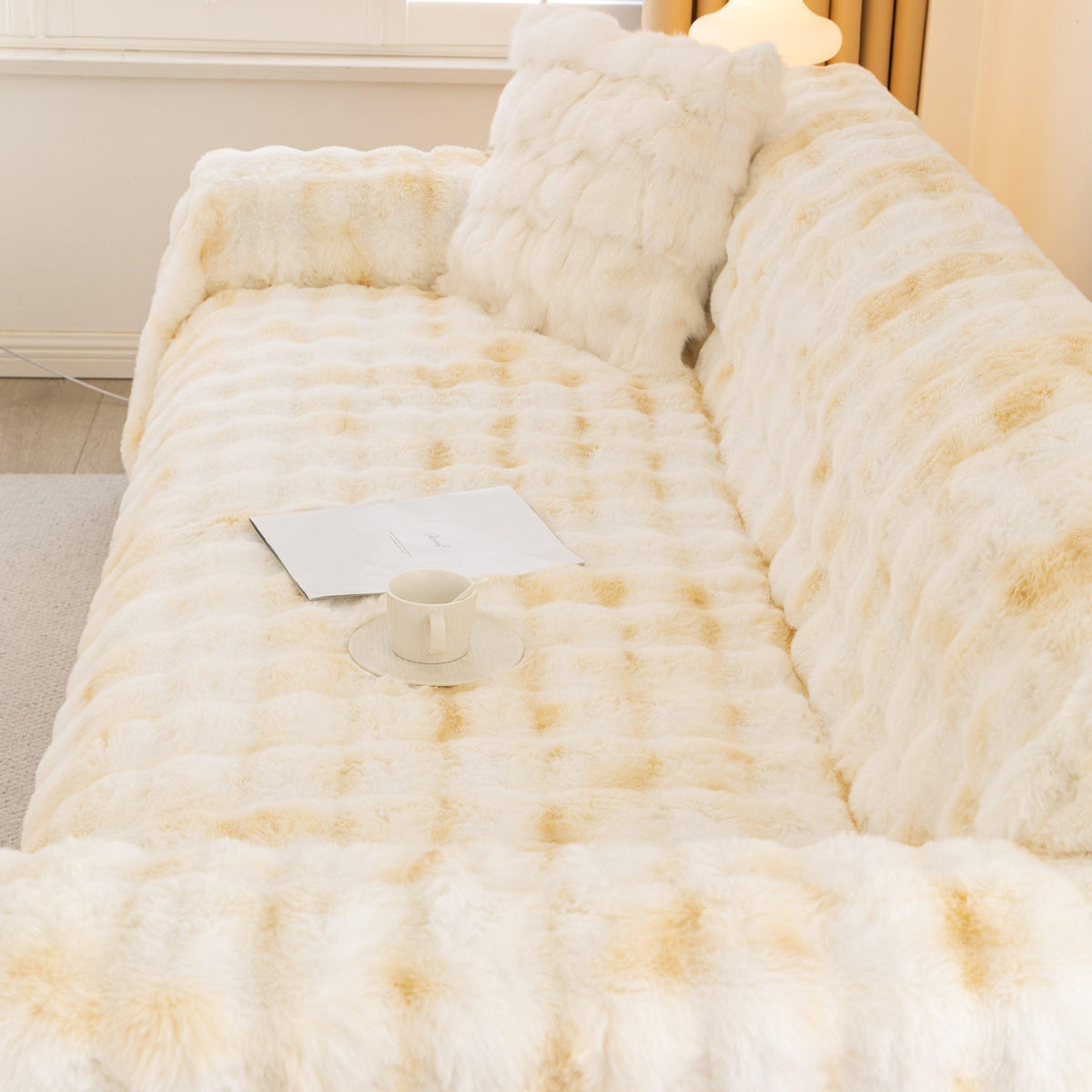 Thick Faux Fur Couch Cover Fluffy Fuzzy Warm Washable Furniture Protector for Kids Pets