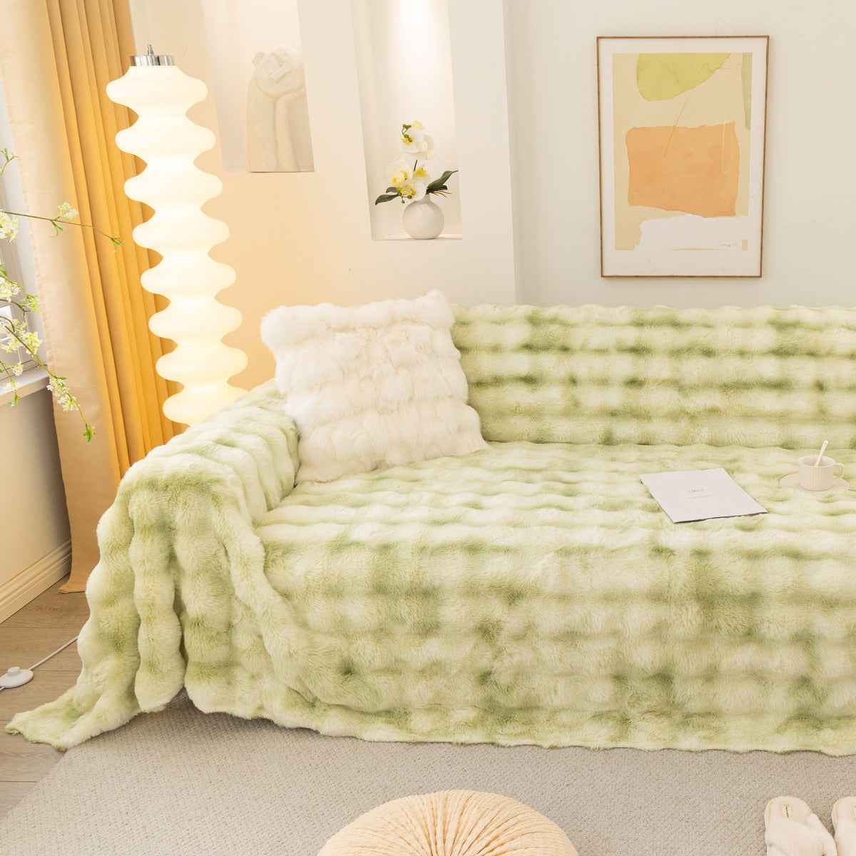 Thick Faux Fur Couch Cover Fluffy Fuzzy Warm Washable Furniture Protector for Kids Pets