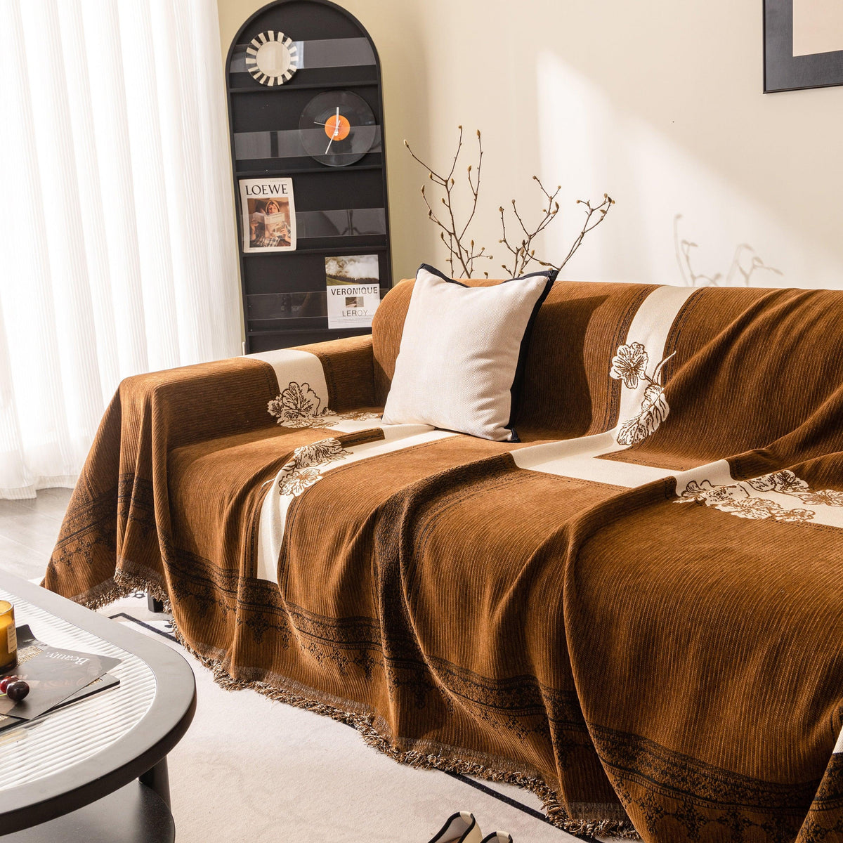 Jacquard Floral Band Sofa Cover with Tassels, Thick Textured Couch Throw Blanket