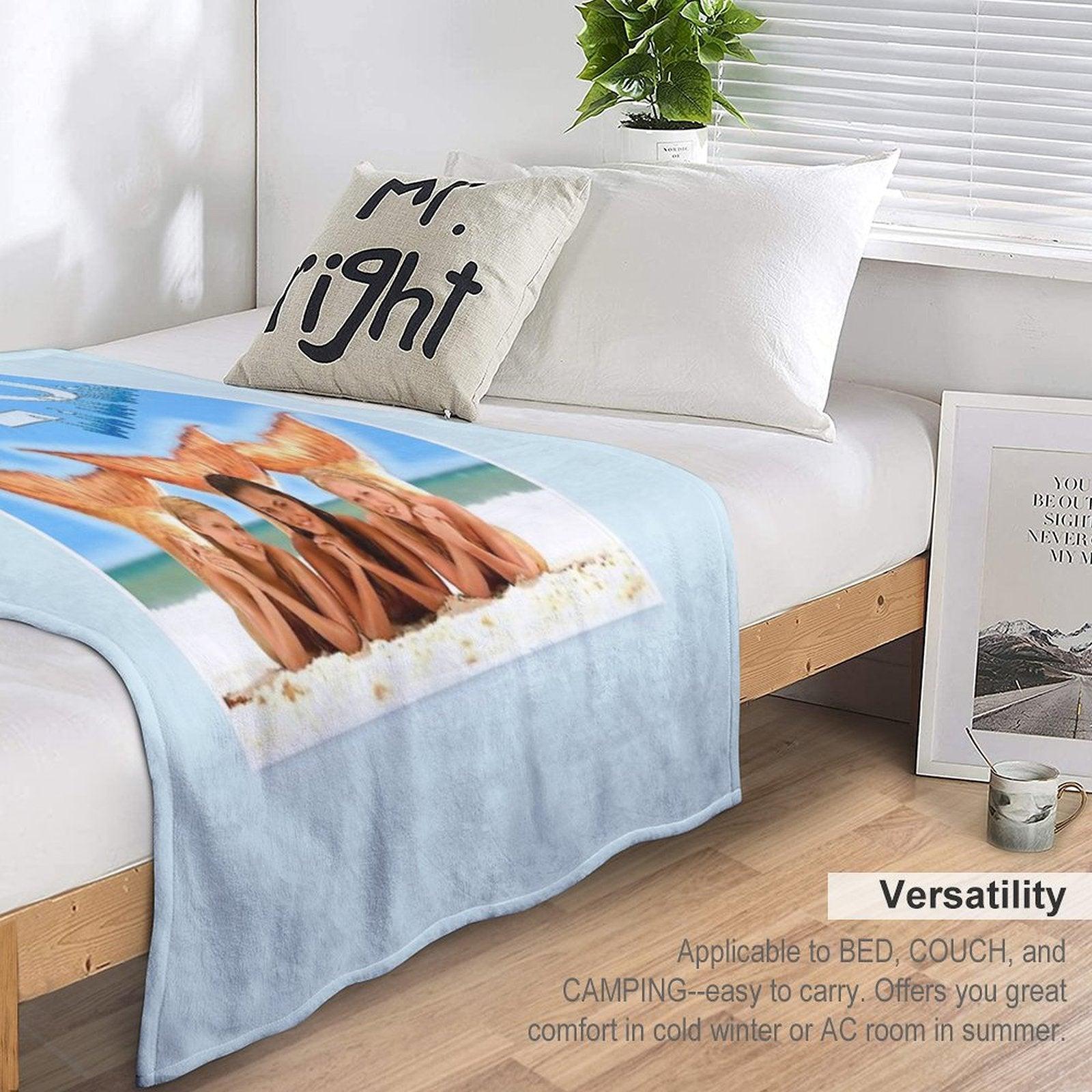 H2O Throw Blanket