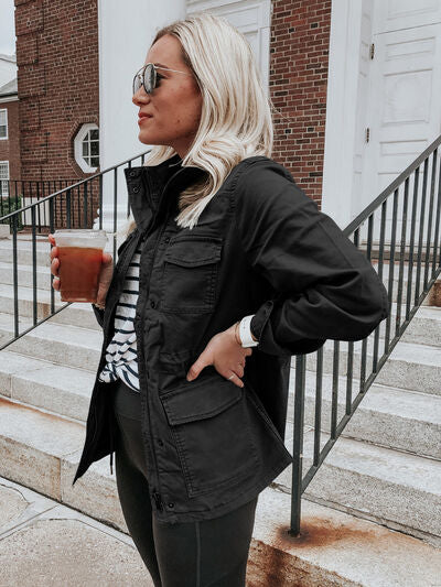 Retro Pocketed Long Sleeve Zip-Up Jacket Lightweight & Stylish Outerwear for Everyday Wear