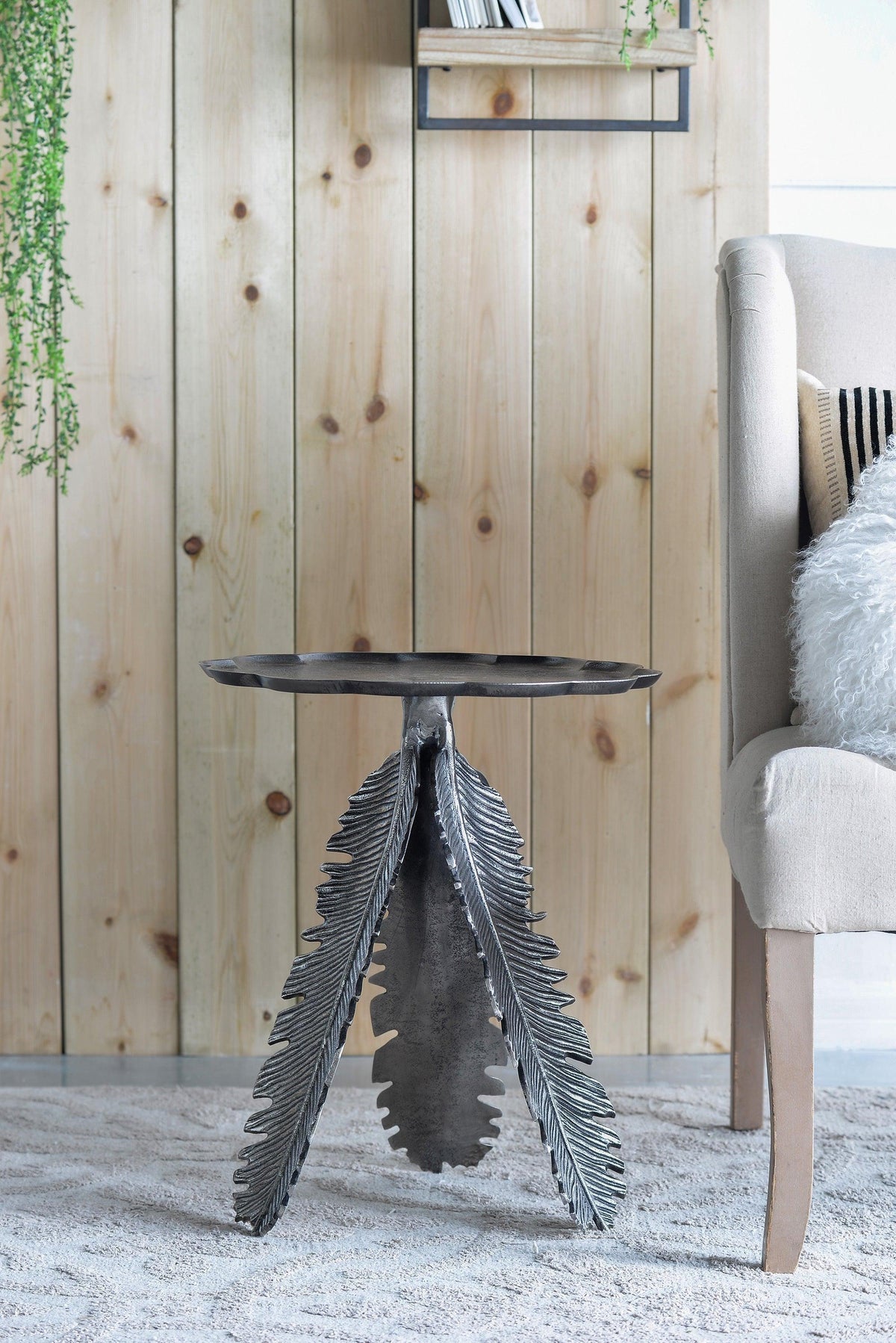 Silver Leaf Antique Aluminum Accent End Table