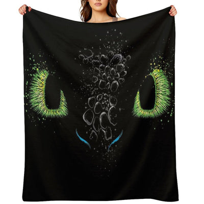 The Eyes Of The Dragon Velvety-soft Throw Blanket