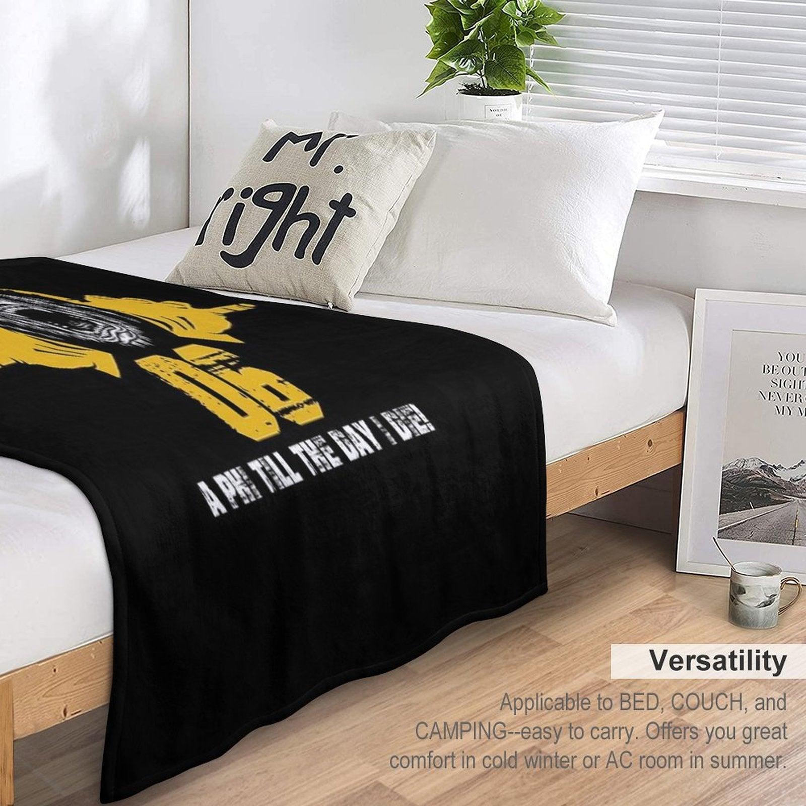 Mens Alpha 1906 Gorilla Hand Sign Phi Alpha Crown Throw Blanket
