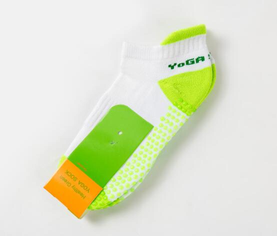 Women Fitness Professional Non-Slip Sports Socks Yoga Socks Silicone Massage Socks Cotton Pilates Socks with Grip Exercise Gym
