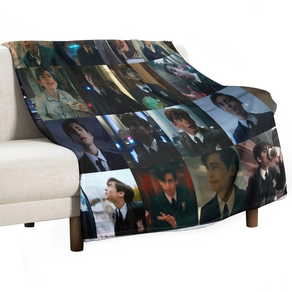 Five Hargreeves Mod Mood Throw Blanket