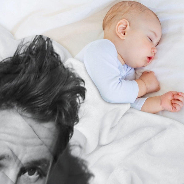 Pedro Pascal Throw Blanket