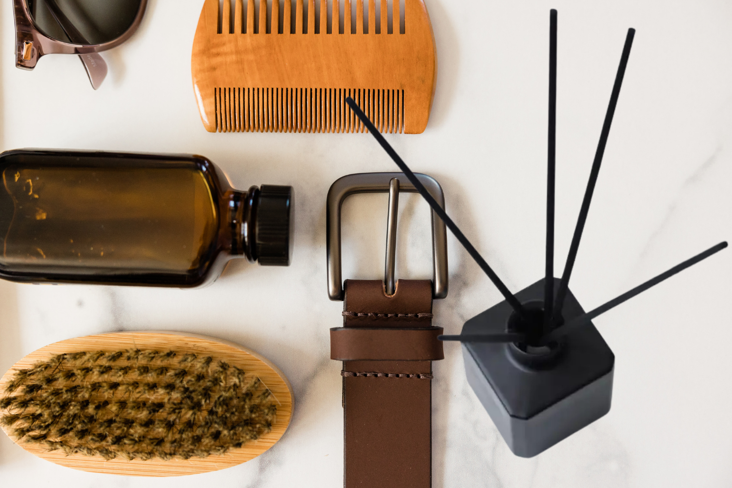 Bold & Masculine Reed Diffuser Collection – Sophisticated Scents with Obsidian, Currant, Wood & Smoke