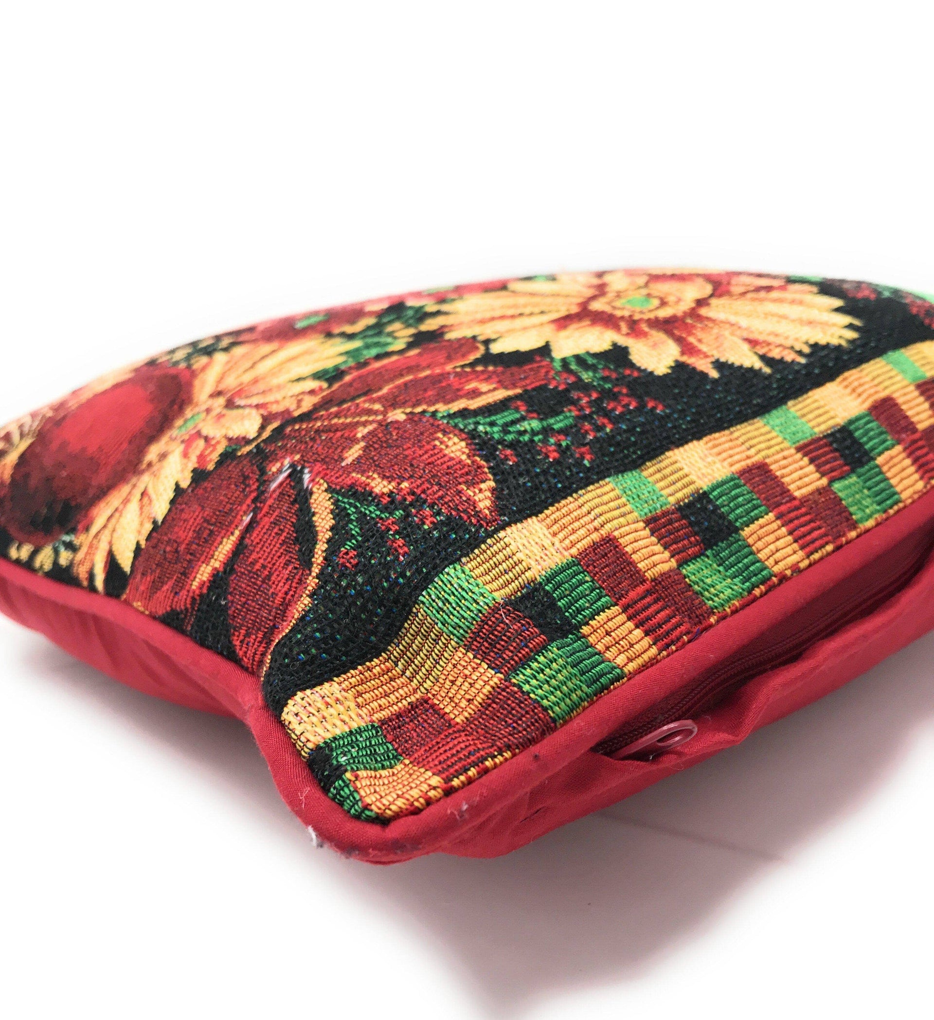 DaDa Bedding Set of 4 Pieces - Autumn Harvest Halloween & Christmas Ornaments Holiday Tapestry Throw Pillow Covers Bundle Pack - 16