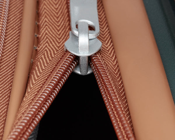 Luggage set of 4 pieces (14/20/24/28) with 4 360 degree silent rotating wheels made of PP material and durable TSA lock