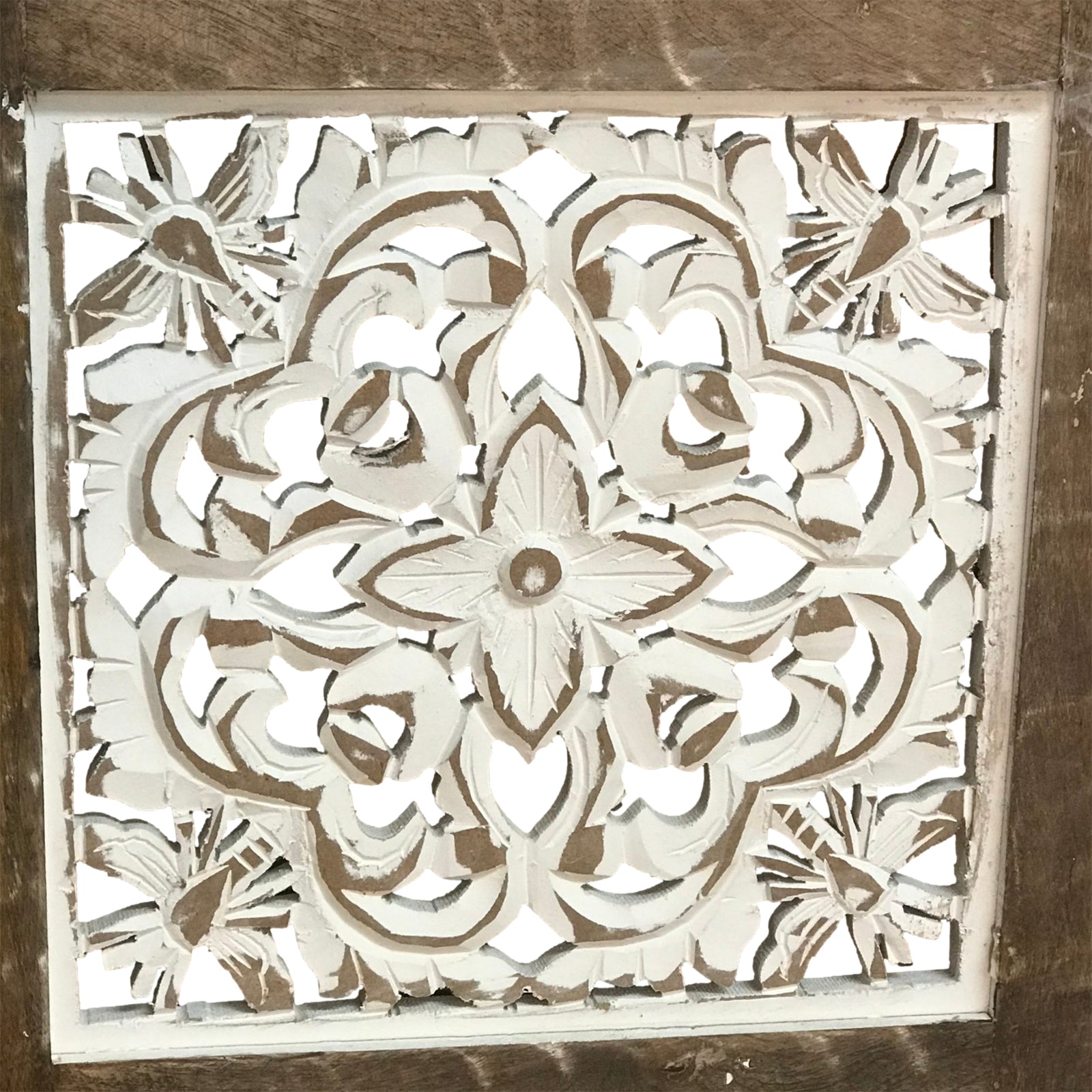 Queen Bee 9 Panel Wall Art - Whitewash