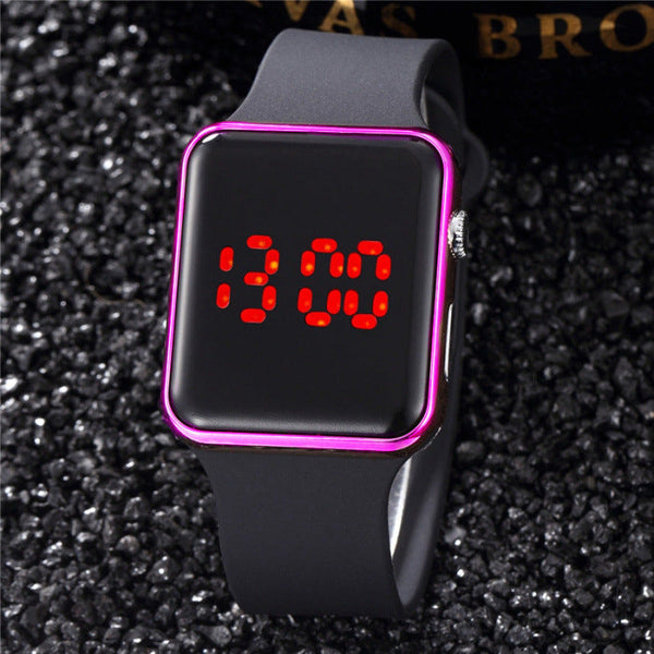 LED Electronic Sport Silicone Kids Watch Fashion Casual Outdoor Digital Display Watches Simple Kids Digital Watch Sport Led Simply Stylish Electronic Digital Wrist Watches For Women Ladies Teens Girls