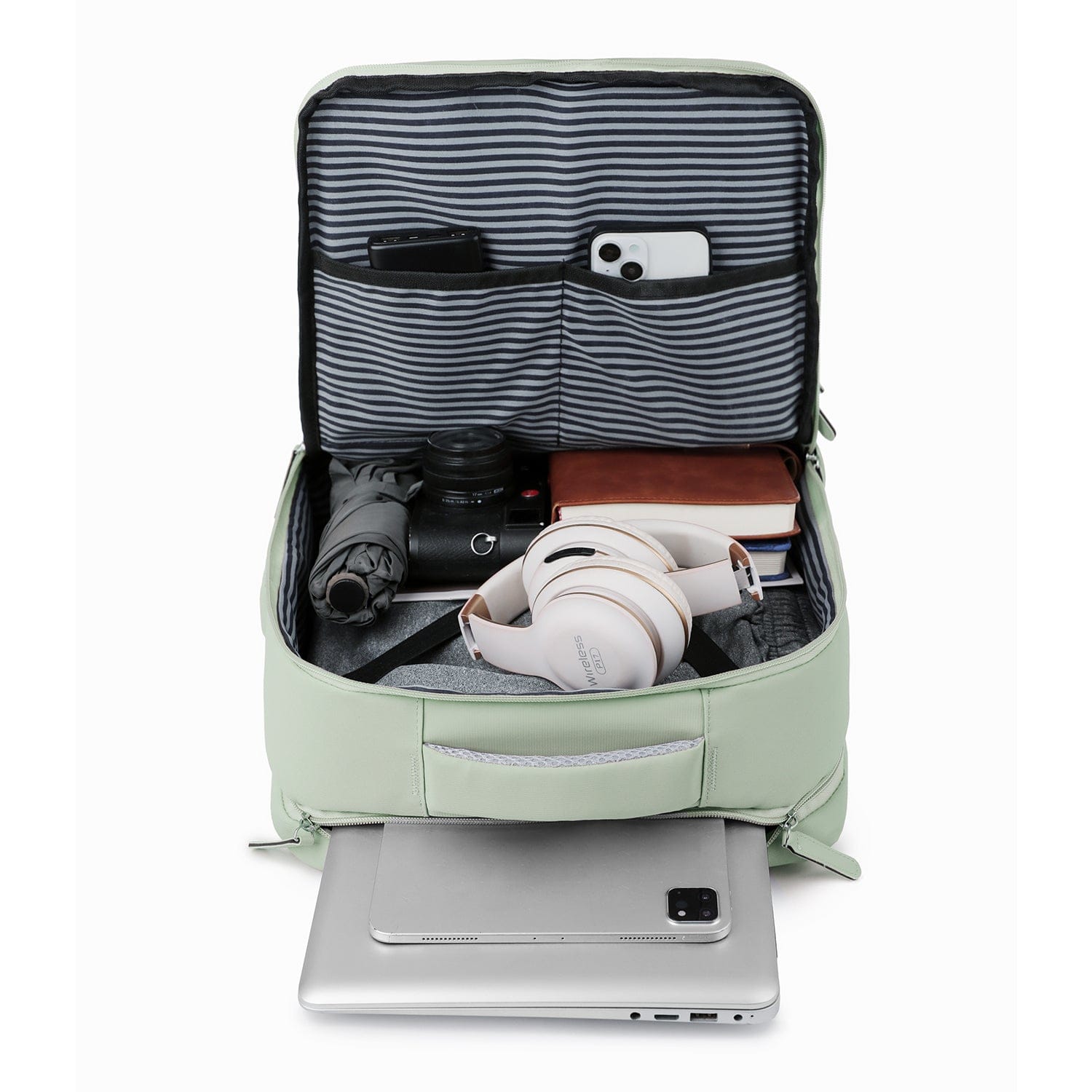 Multi-Pocket USB Travel Backpack — Voyager Travel Max - Laptops up to 16