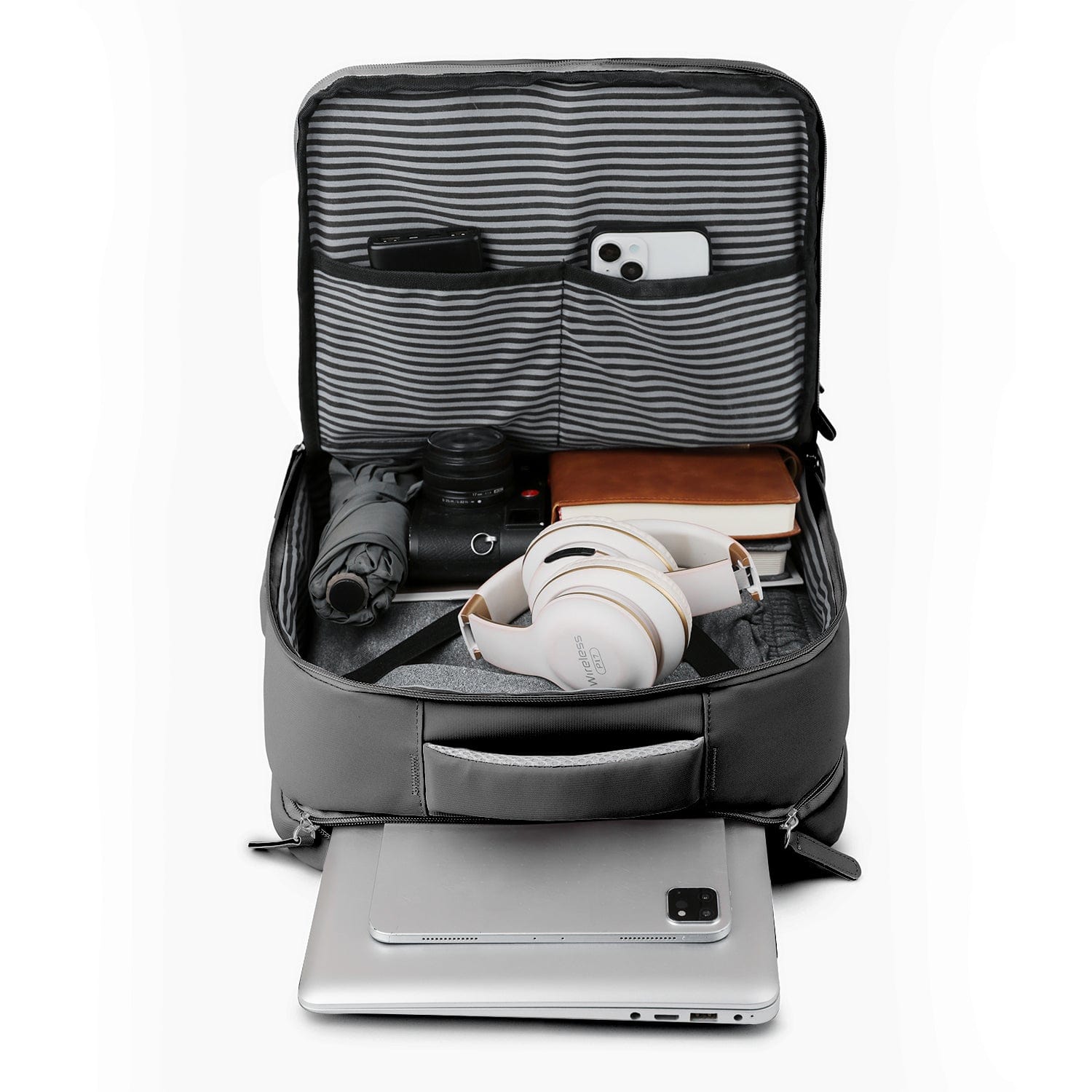 Multi-Pocket USB Travel Backpack — Voyager Travel Max - Laptops up to 16