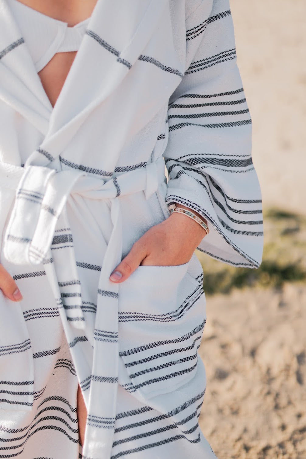 Del Mar Navy Turkish Towel Terry Bathrobe – 100% Turkish Cotton Hooded Unisex Spa Robe (S/M, L/XL)
