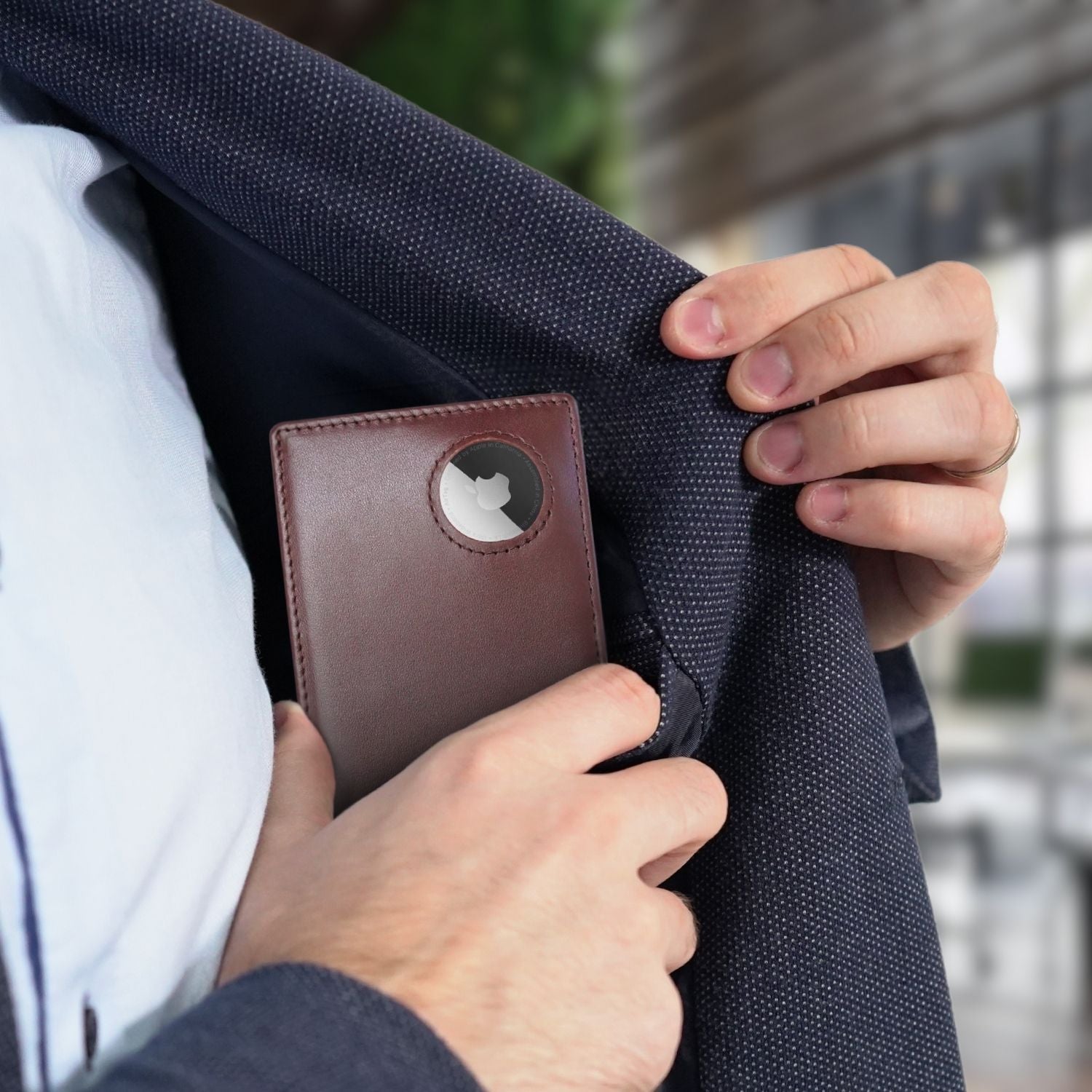 Supreme Smart VN400 AirTag Wallet