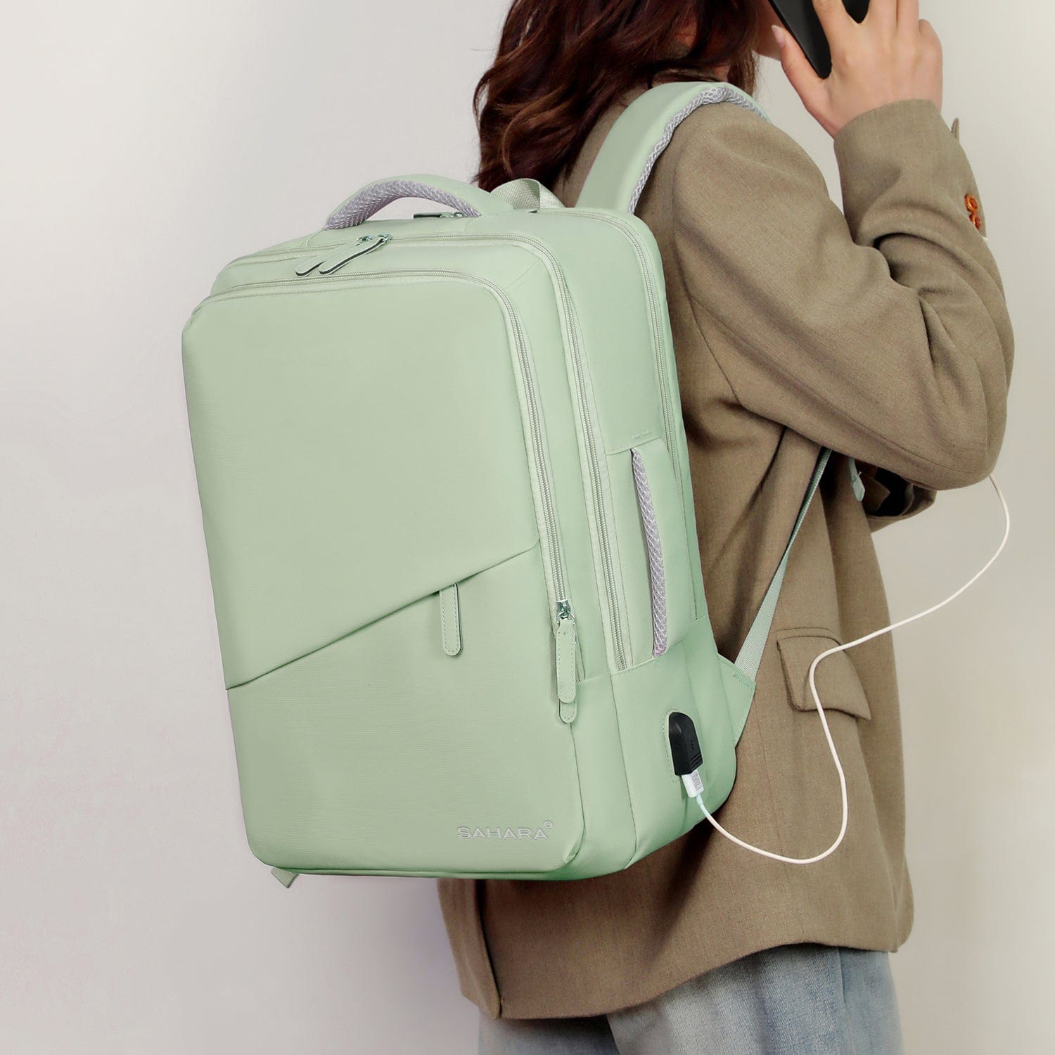 Multi-Pocket USB Travel Backpack — Voyager Travel Max - Laptops up to 16