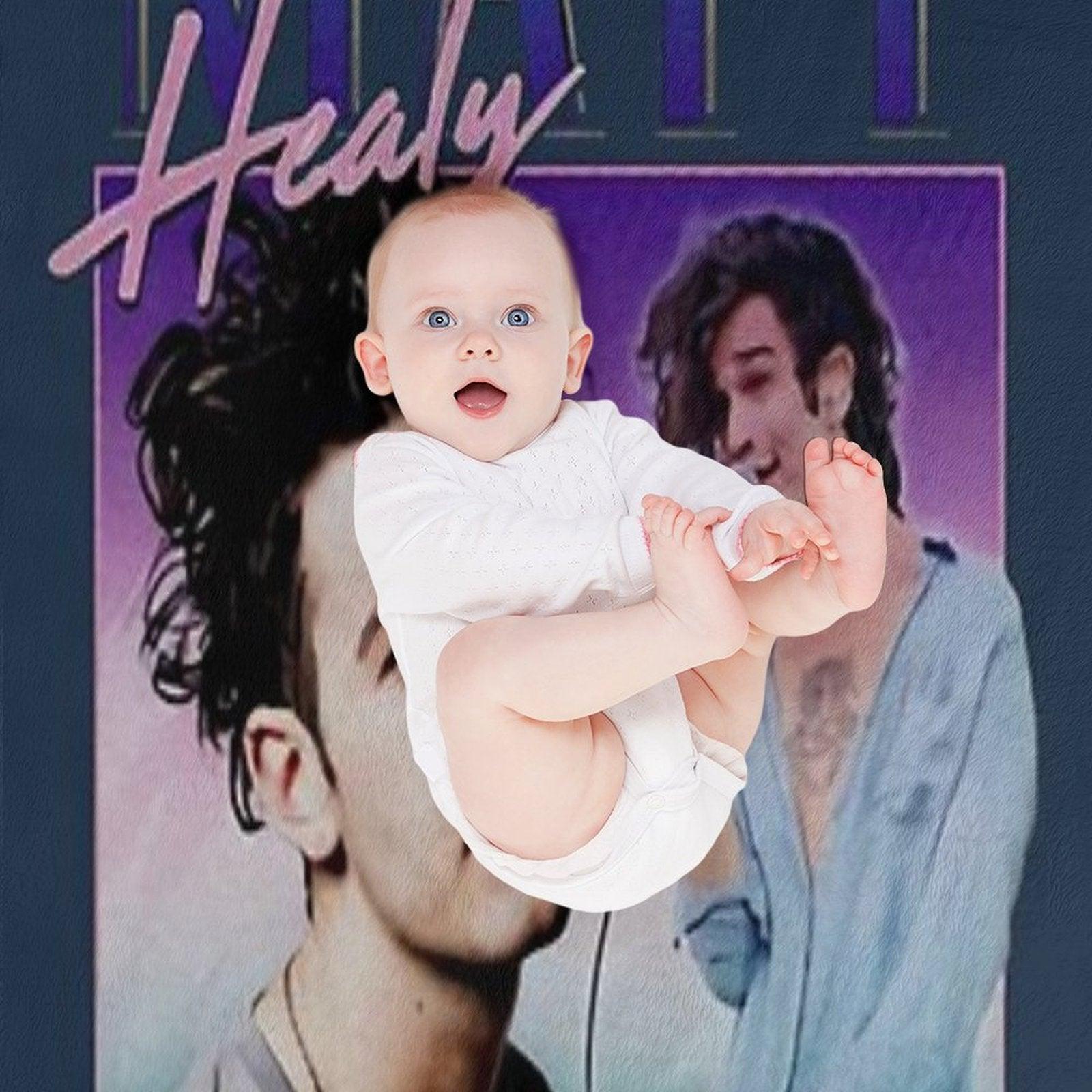 Matt Healy Homage  Funny Matty 1975 Retro 90's 80's Party Throw Blanket