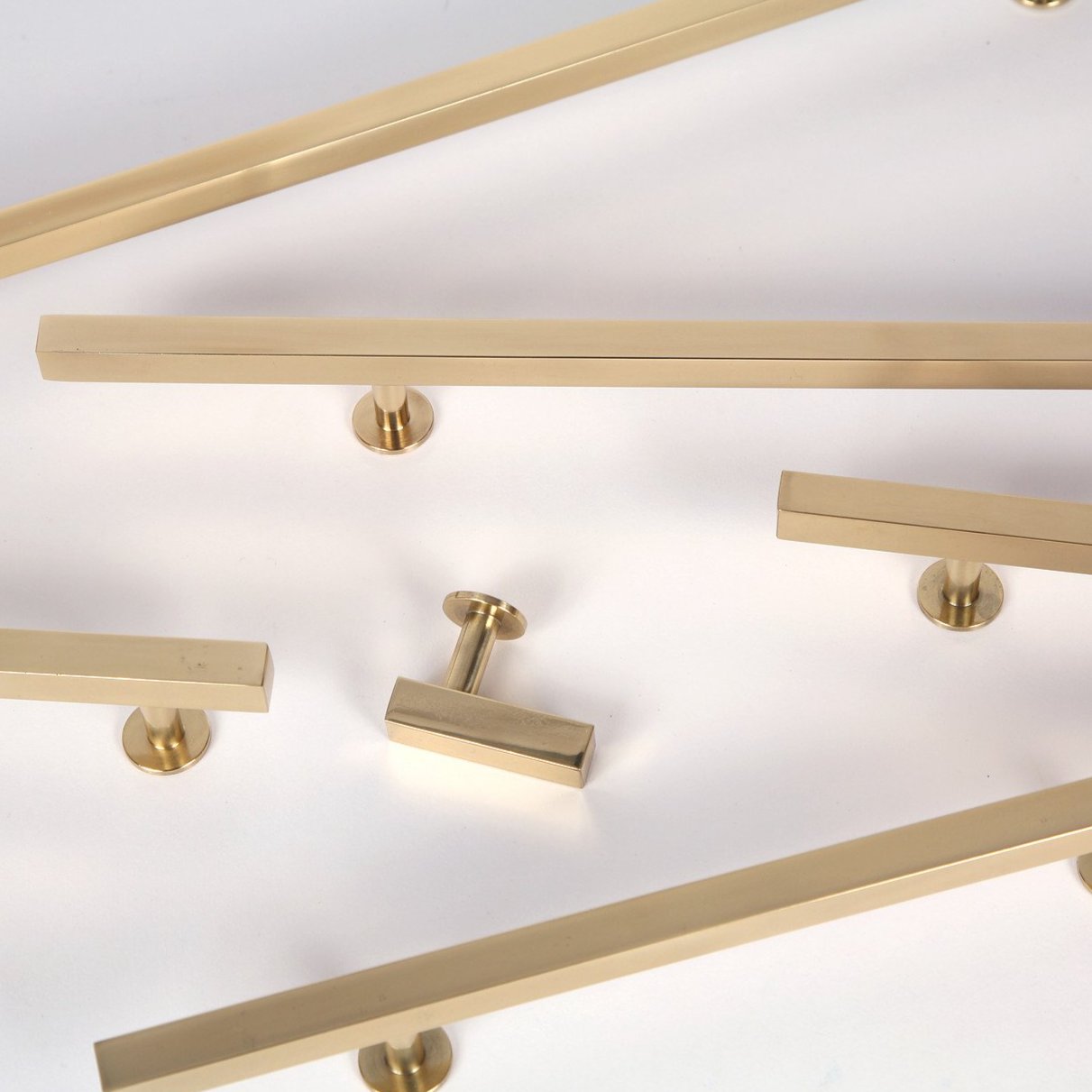 Lew's Square Bar Cabinet Knobs and Pulls in Polished Brass