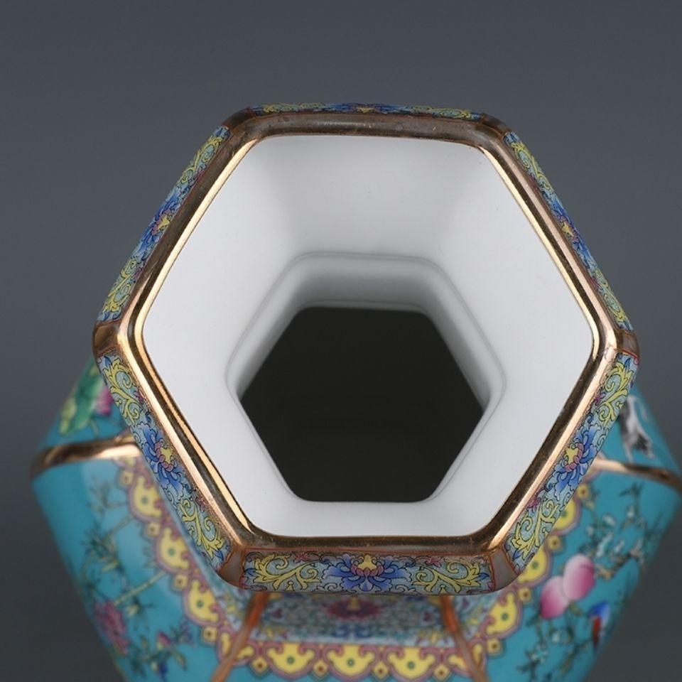 Ceramic and Porcelain Chinese Vase with Traditional Design