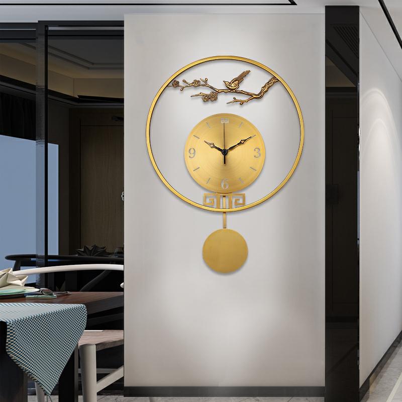 Modern Chinese Wall Clock, 35 x 48 cm Metal