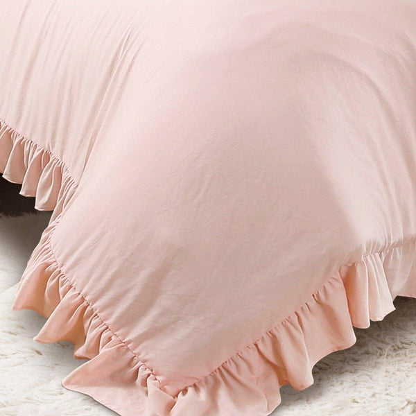 Reyna Comforter Set
